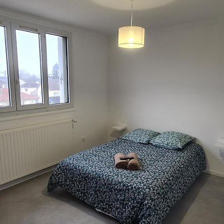 Private Room In Shared Apartment III Beauvais Dış mekan fotoğraf