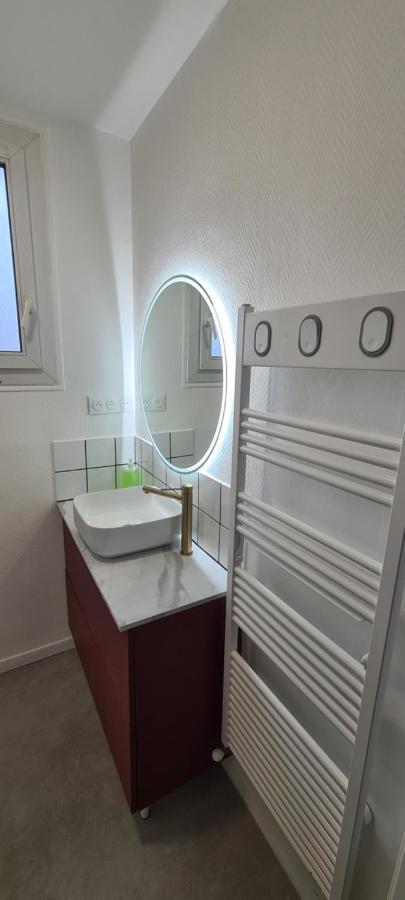 Private Room In Shared Apartment III Beauvais Dış mekan fotoğraf